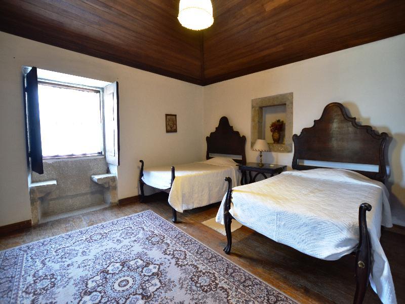 Casa Dos Assentos De Quintiaes Bed & Breakfast Barcelos Exterior photo