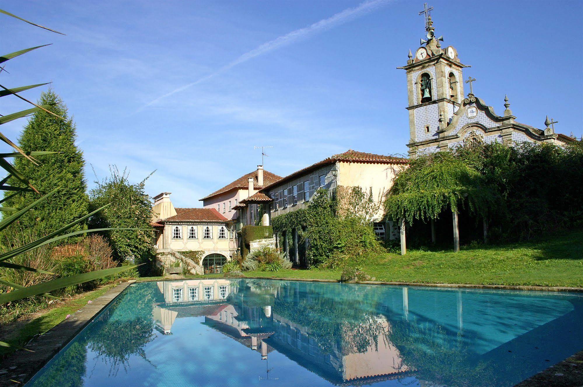 Casa Dos Assentos De Quintiaes Bed & Breakfast Barcelos Exterior photo